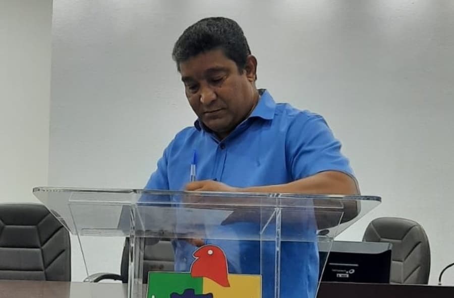 Após assumir vaga por 26 dias, suplente também cai e 2º suplente do MDB assume