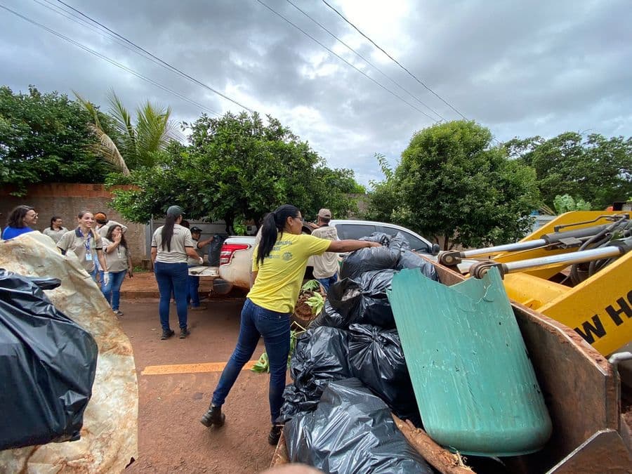 Saúde e Infraestrutura realizam limpeza e eliminação de focos do Aedes aegypti