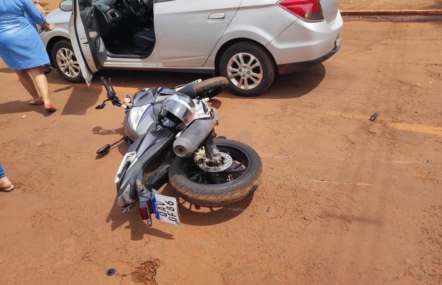 Homem de 58 anos é encaminhado ao Hospital após cair de moto em Sidrolândia