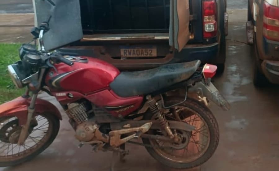 Homem é flagrado com moto furtada e acaba detido pela PM de Sidrolândia
