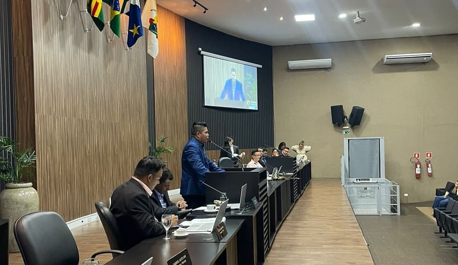 Reajuste salarial aos professores da rede municipal é aprovado por unanimidade na Câmara