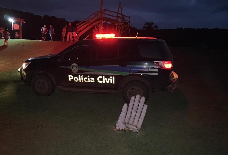 Homem afoga, agride e ameaça companheira na Fazenda Piana