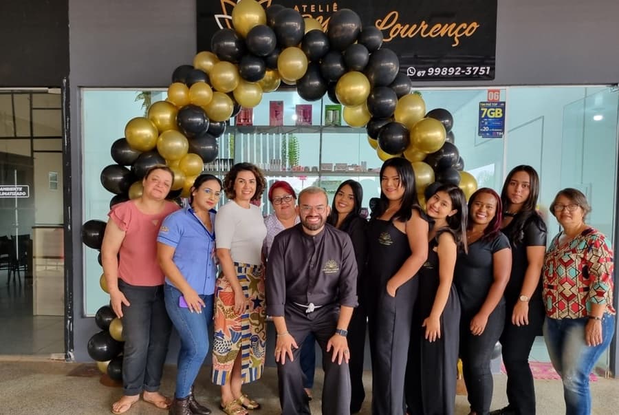 Max Lourenço inaugura novo espaço em anexo ao Bentão Atacado no São Bento