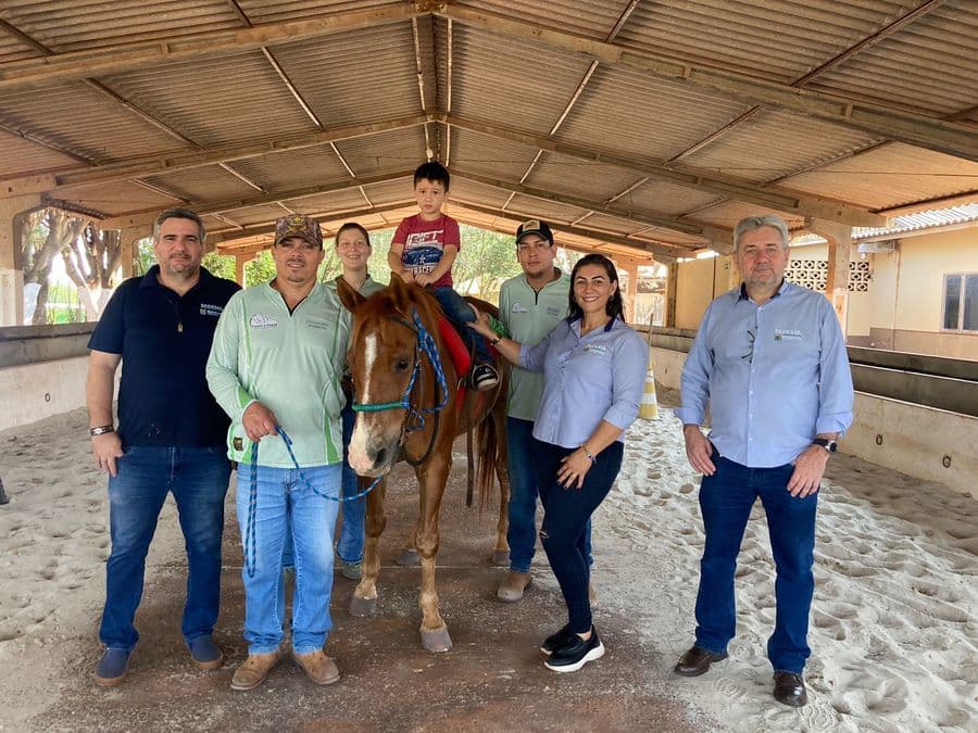 Sedema realiza ação com crianças do Projeto Mirim em alusão ao Dia Mundial do Turismo