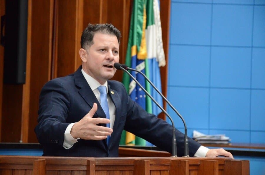 Deputado pede doação de implementos agrícolas para Associação em Sidrolândia