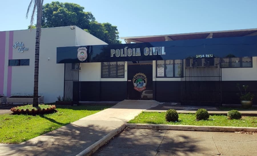 Mãe procura a polícia após filha de 14 anos revelar que foi embebedada e abusada pelo cunhado