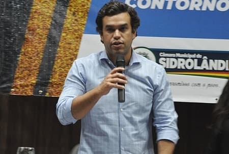 A pedido de Gerson, Deputado Federal Beto Pereira confirma repasse de R$ 750 mil a Saúde