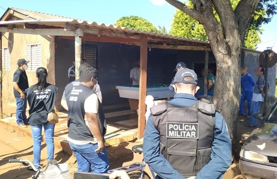 Em atualização de decreto, bares e conveniências agora podem funcionar até às 20 horas