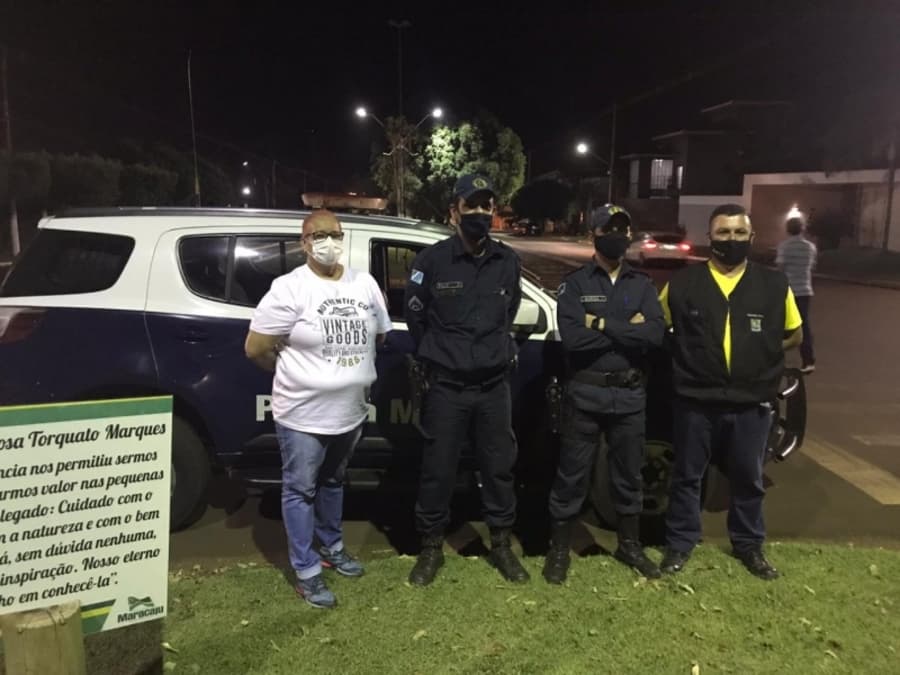 Com apoio da PM, Vigilância Sanitária e Comitê fazem blitz educativa sobre Covid-19
