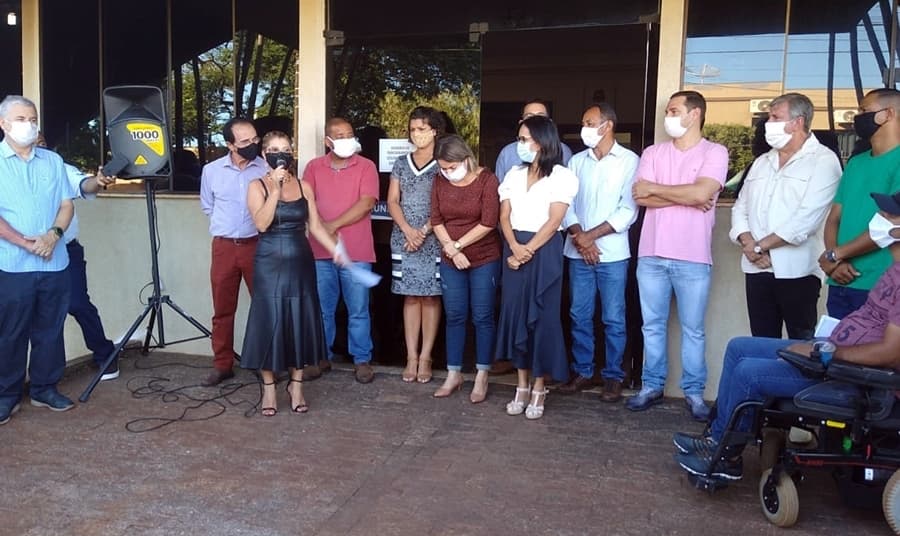 Prefeita Vanda Camilo apresenta composição do novo secretariado municipal