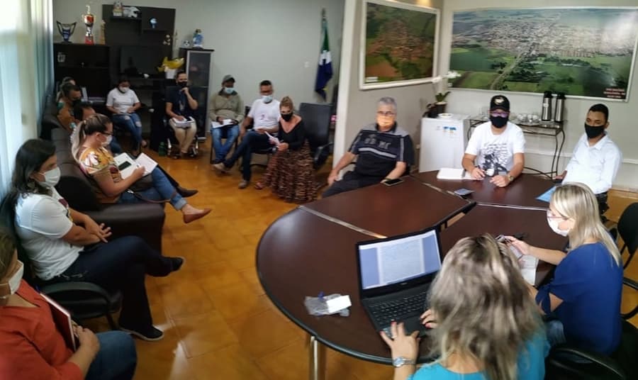 Comitê define as primeiras medidas de enfrentamento da covid-19
