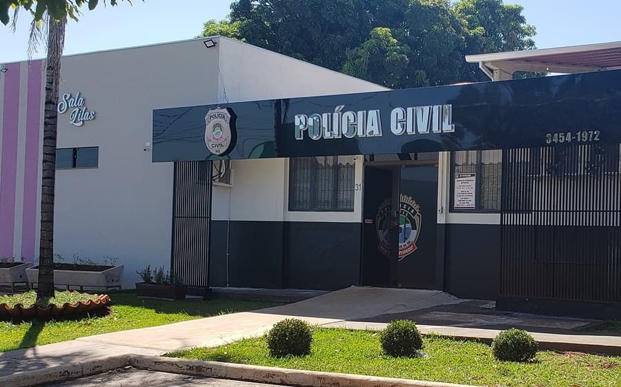 Mulher de 23 anos vai a Depol e denuncia mecânico por tentativa de estupro