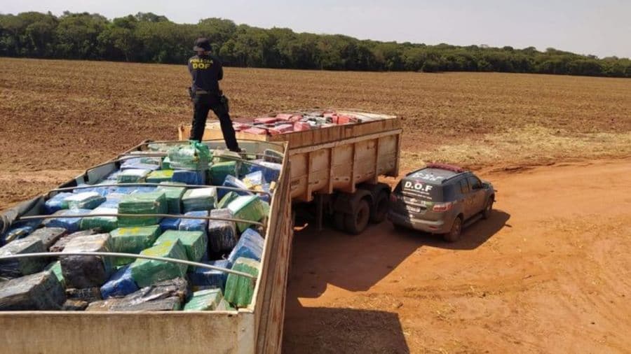 Trio é condenado após transportar a maior carga de maconha apreendida no Brasil