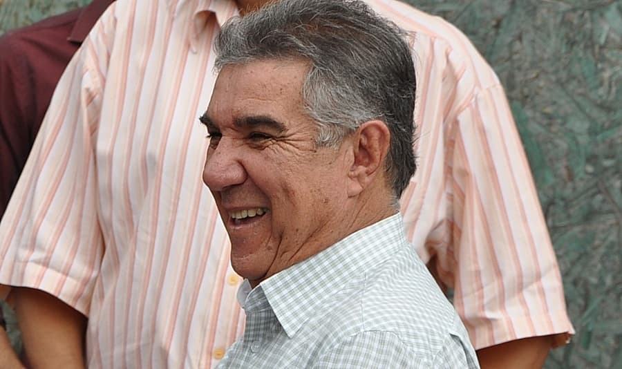 Ex-prefeito Maurílio Azambuja segue foragido e defesa pede revogação de prisão