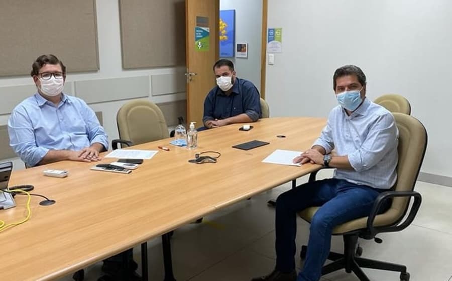 Prefeito e Presidente da Câmara cobram ações da Energisa em Maracaju