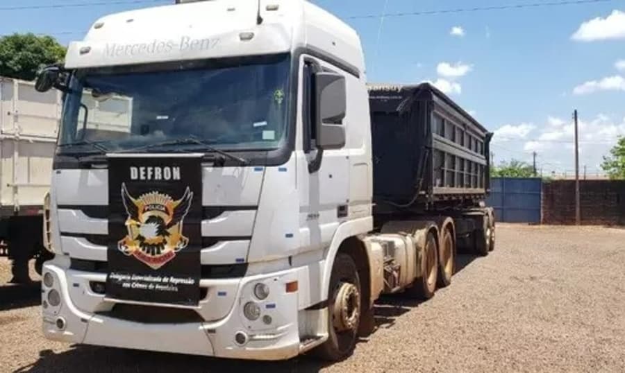 Polícia apreende mais 3 veículos de “patrão do tráfico", avaliados em R$ 1 mi
