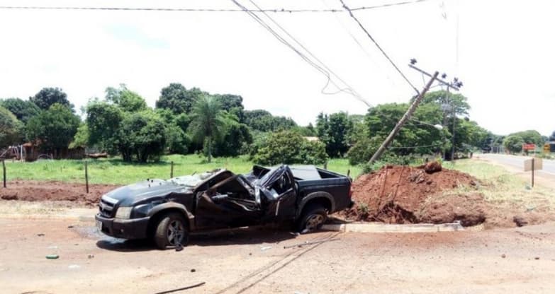 Maracajuense é preso ao capotar caminhonete roubada a caminho do Paraguai