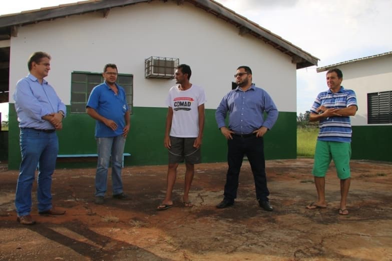 Prefeitura faz manutenção de escola no Assentamento Geraldo Garcia e anuncia ampliação