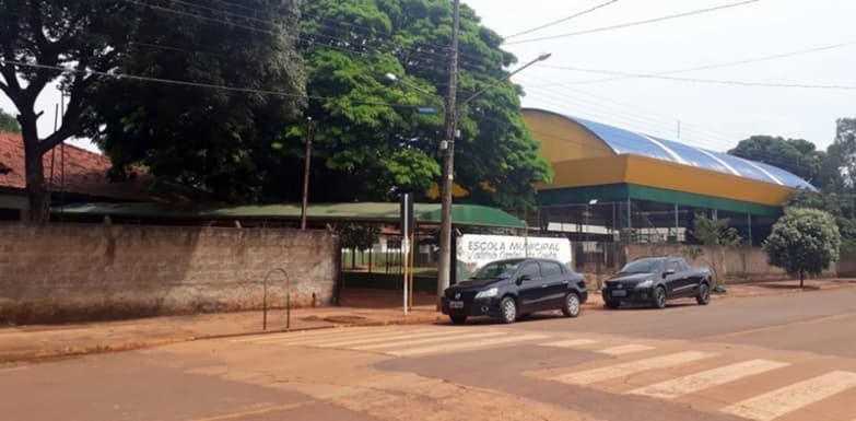 Escola Valério é invadida por marginais que levaram computador e acessórios