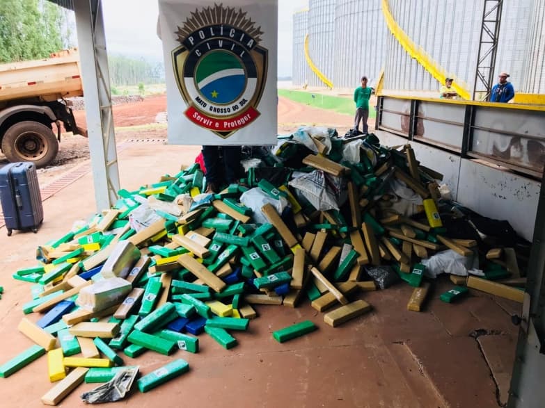 Polícia Civil de Maracaju incinera mais de quatro toneladas de drogas apreendidas recentemente