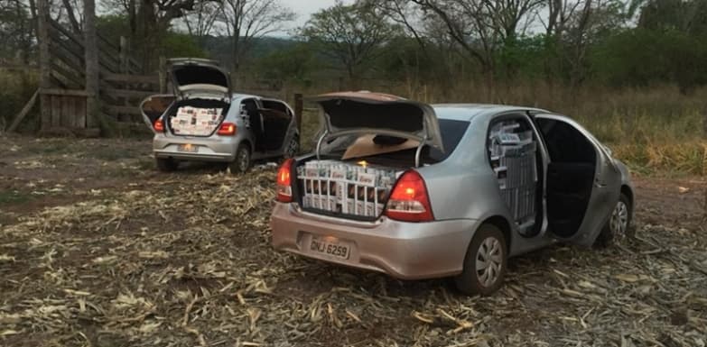 Polícia Militar apreende carga de cigarros contrabandeados na BR-060
