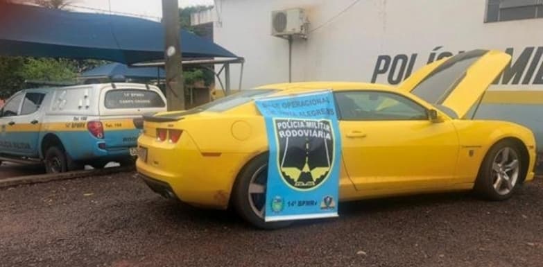 Camaro amarelo é apreendido em Maracaju após denúncia de estelionato