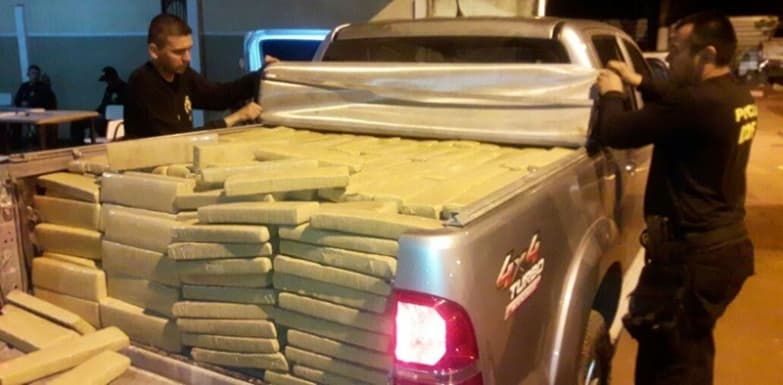 DOF prende 5 pessoas com 1,3 tonelada de maconha na MS-164 em Maracaju