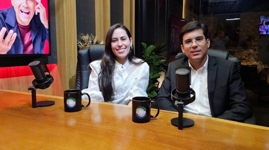 Consultores de negócios da Ademicon destacam benefícios de consórcio