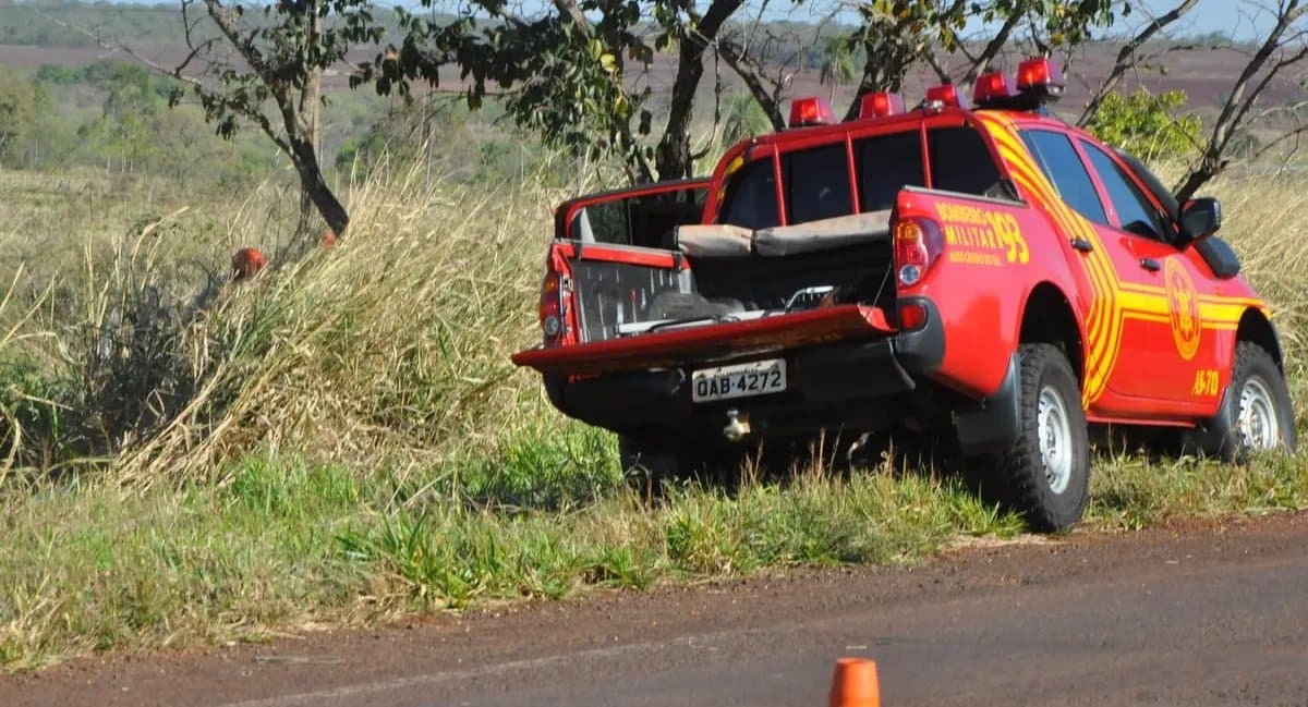 Motorista é preso por embriaguez e duas mulheres ficam feridas após capotamento na MS-162