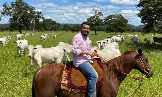 Liberado: Claudinho Serra vai celebrar festas de fim de ano sem tornozeleira