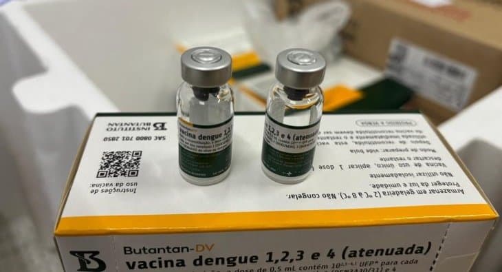 Sidrolândia e Maracaju receberão doses da vacina contra a dengue para profissionais da saúde