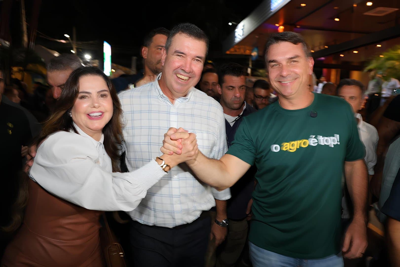 Mara Caseiro prestigia visita de Flávio Bolsonaro e reforça defesa do agro e dos valores da direita em MS