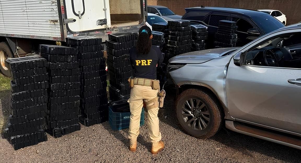 Em Sidrolândia, PRF apreende mais de 1,5 tonelada de maconha em caminhonete furtada