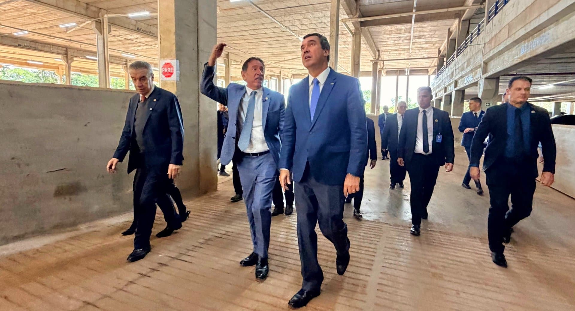 Gerson destaca preservação da memória em inauguração do estacionamento e lançamento de livro da ALEMS