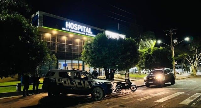 Mulher é baleada nas pernas durante ataque a tiros em frente a conveniência em Sidrolândia