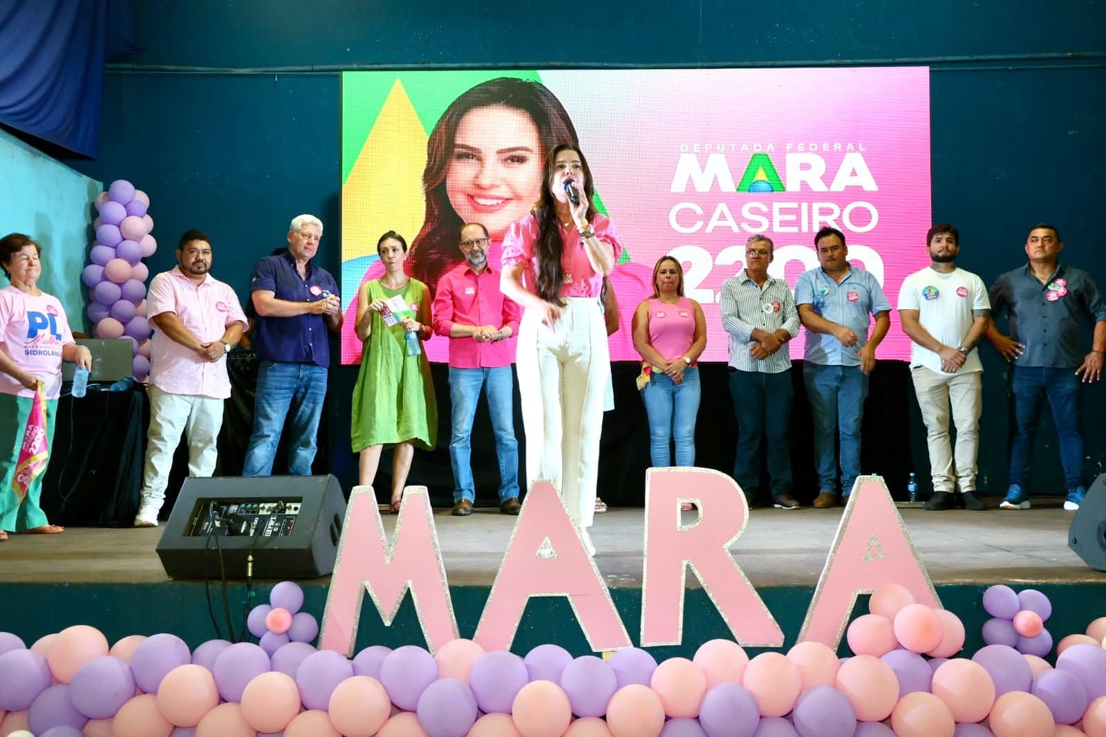 Mara Caseiro reúne lideranças políticas e apoiadores em encontro em Sidrolândia