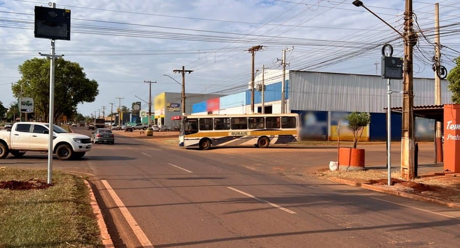 Após período educativo, radares começam a multar motoristas na Avenida Dorvalino dos Santos