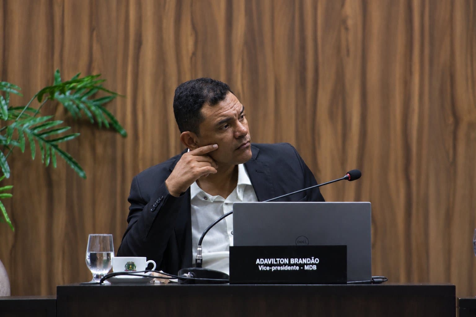 Juíza revoga afastamento de Adavilton Brandão e vereador deve reassumir cadeira na Câmara de Sidrolândia